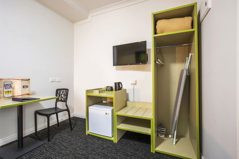 Boomerang Hotel - Accommodation Gladstone 12