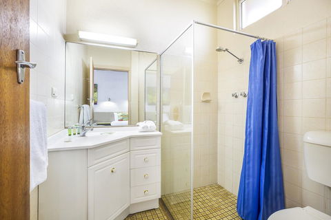 Boomerang Hotel - Accommodation Gladstone 17