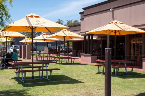 Boomerang Hotel - Accommodation Gladstone 40