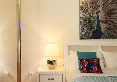 Sydney Apartment Close To Airport & CBD - Accommodation Gladstone 2