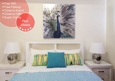Sydney Apartment Close To Airport & CBD - Accommodation Gladstone 0