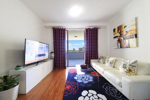 Sydney Apartment Close To Airport & CBD - Accommodation Gladstone 3