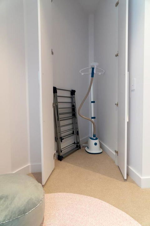 Two Bedroom Darling Harbour Apt Chinatown CBD UTS - Accommodation Gladstone 13