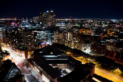 Two Bedroom Darling Harbour Apt Chinatown CBD UTS - Accommodation Gladstone 30
