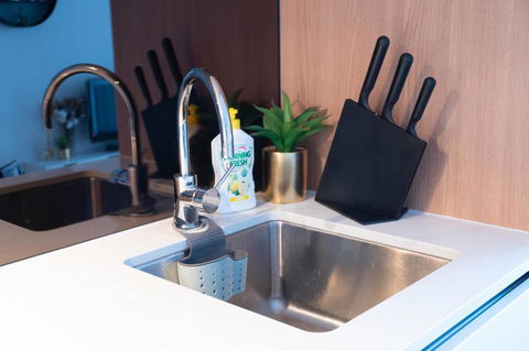 Two Bedroom Darling Harbour Apt Chinatown CBD UTS - Accommodation Gladstone 29