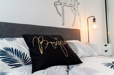 Two Bedroom Darling Harbour Apt Chinatown CBD UTS - Accommodation Gladstone 42