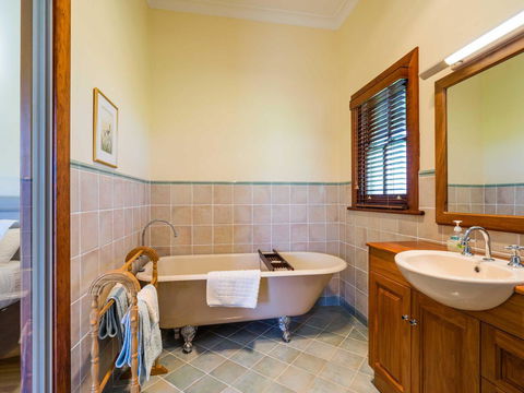 Roscrea Homestead Premier Homestead Accommodation - Accommodation Gladstone 36