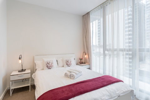 Sydney CBD Modern 2 Bedroom Apartment + Free Car Parking - Accommodation Gladstone 8