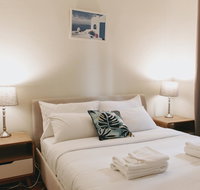 Manly Beach Escape Apartment - Accommodation Gladstone