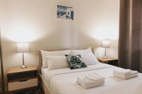 Lotus Stay Manly - Apartment 29B - Accommodation Gladstone 0