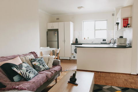 Lotus Stay Manly - Apartment 29B - Accommodation Gladstone 3