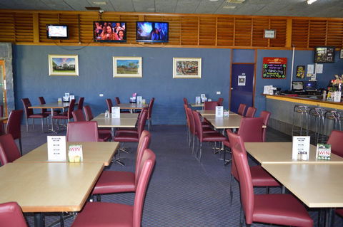 Brolga Hotel Motel - Coleambally - Accommodation Gladstone 15