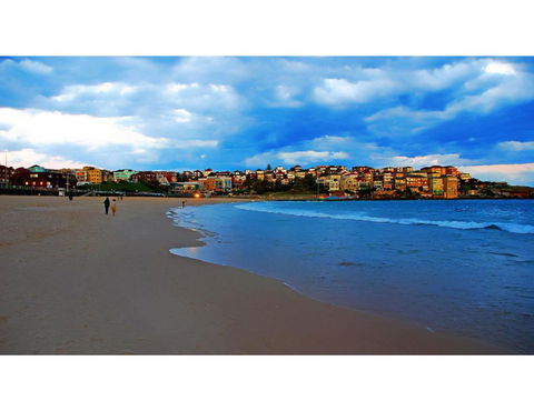 Unbelievable Luxury Apartment At The Top Of Bondi Beach - Accommodation Gladstone 24