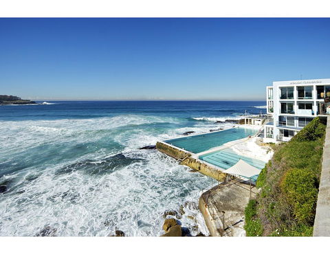 Unbelievable Luxury Apartment At The Top Of Bondi Beach - Accommodation Gladstone 22