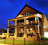 Perry Street Hotel - Accommodation Gladstone