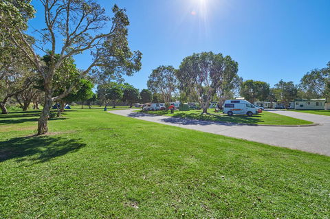 Glen Villa Resort - Accommodation Gladstone 5
