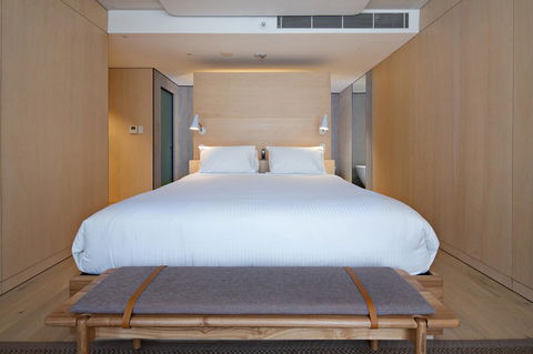 Zara Tower â€“ Luxury Suites And Apartments - Accommodation Gladstone 4