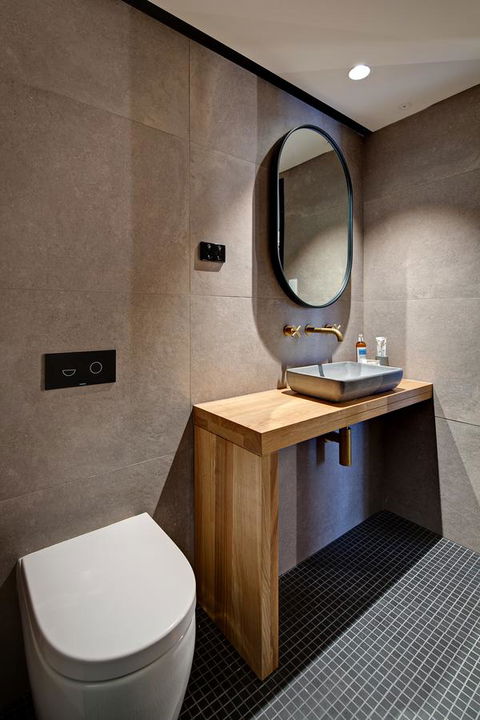 Zara Tower â€“ Luxury Suites And Apartments - Accommodation Gladstone 6