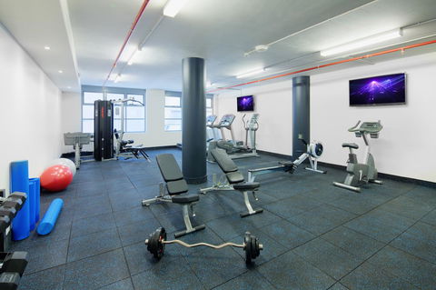 Zara Tower â€“ Luxury Suites And Apartments - Accommodation Gladstone 17