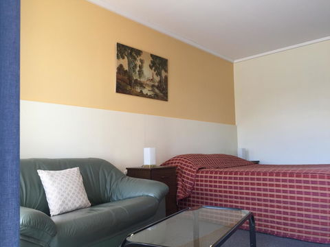 Deniliquin Motel - Accommodation Gladstone 15