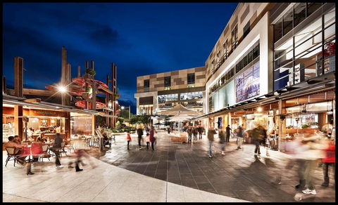 Studio 8 Residences - Adults Only - Accommodation Gladstone 16