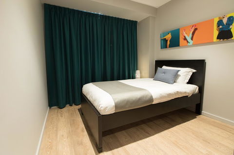 Studio 8 Residences - Adults Only - Accommodation Gladstone 3