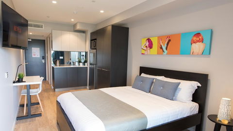 Studio 8 Residences - Adults Only - Accommodation Gladstone 1