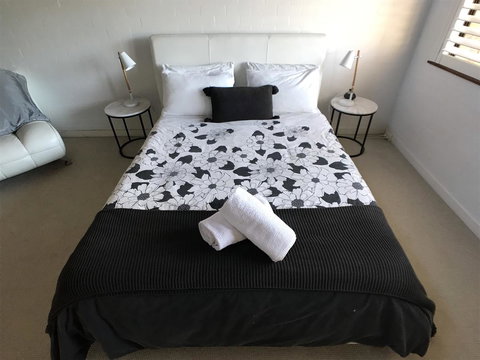 Treetops Everglades Villa - Accommodation Gladstone 30