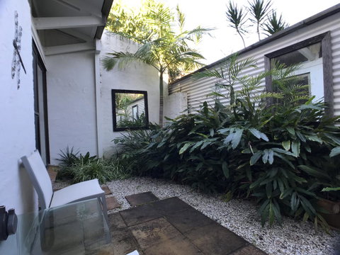 Treetops Everglades Villa - Accommodation Gladstone 27