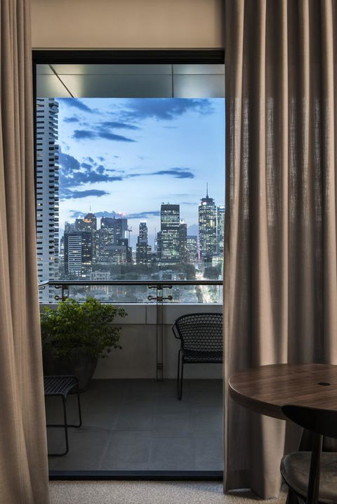 Hotel Indigo Sydney Potts Point, An IHG Hotel - Accommodation Gladstone 1