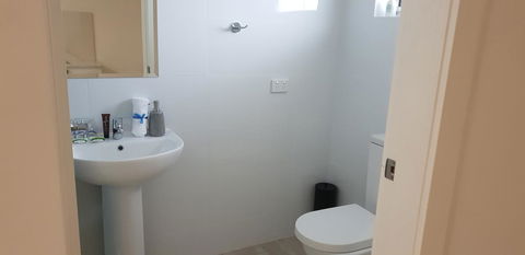 Carlton Suites - Accommodation Gladstone 16