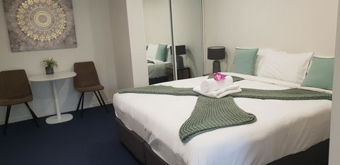 Carlton Suites - Accommodation Gladstone 17