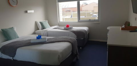 Carlton Suites - Accommodation Gladstone 8