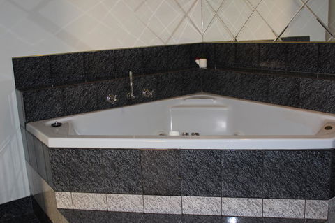 Hume Inn Motel Albury CBD - Accommodation Gladstone 21