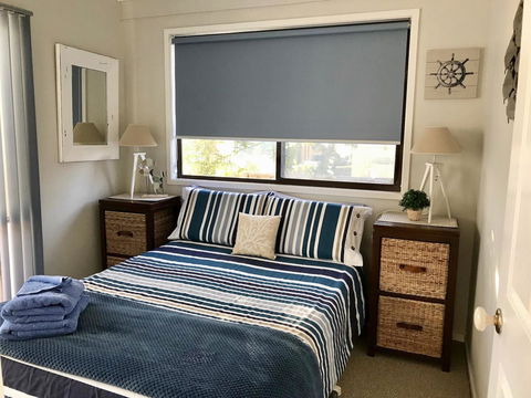 Lakeview Cottage - Accommodation Gladstone 3