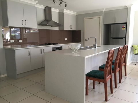 Sydney Amazing Holiday Home Bridal BnB - Accommodation Gladstone 29