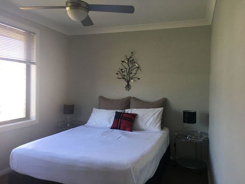 Sydney Amazing Holiday Home Bridal BnB - Accommodation Gladstone 5