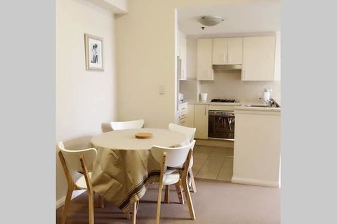 Kent CBD Apartment - Accommodation Gladstone 9