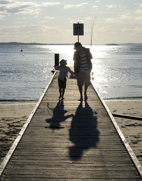 Marty's @ Little Beach - Accommodation Gladstone 23