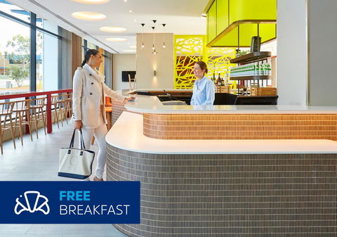 Holiday Inn Express Sydney Macquarie Park, An IHG Hotel - Accommodation Gladstone 1