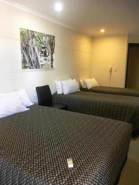 Balranald Club Motel - Accommodation Gladstone 16