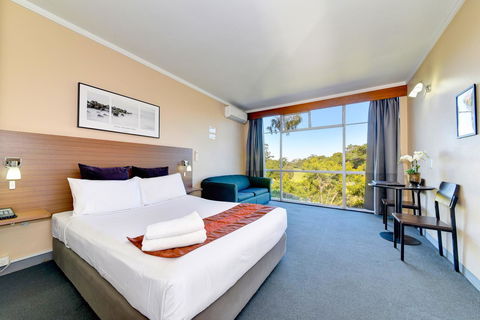 The Select Inn Ryde - Accommodation Gladstone 30