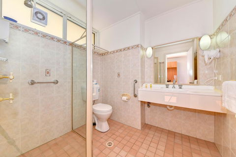 The Select Inn Ryde - Accommodation Gladstone 37