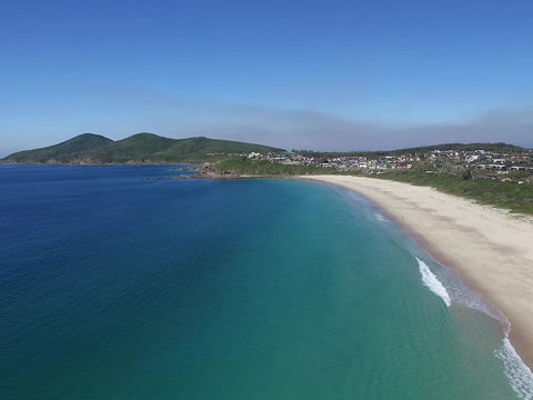 2 Cliff Road - Accommodation Gladstone 1