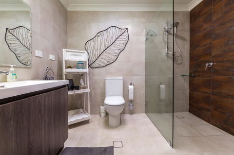Horizons Retreat & Golf, Villa 133 - Accommodation Gladstone 9