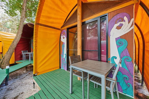 Arts Factory By Nomads - Accommodation Gladstone 11