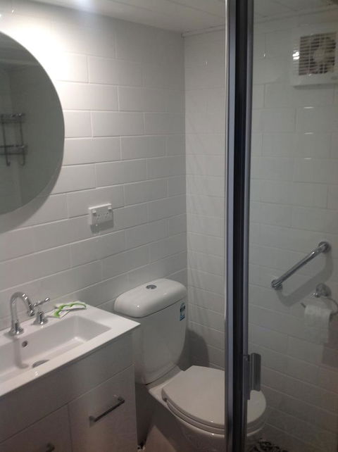 Hideaway Holiday Apartments - Accommodation Gladstone 24