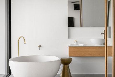 Sundays At Byron - Accommodation Gladstone 16