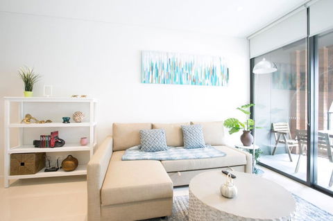 Newly Settled Three Bedrooms Apartment In CBD - Accommodation Gladstone 6