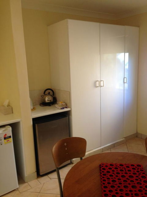 Bel Mondo Apartments - Accommodation Gladstone 7